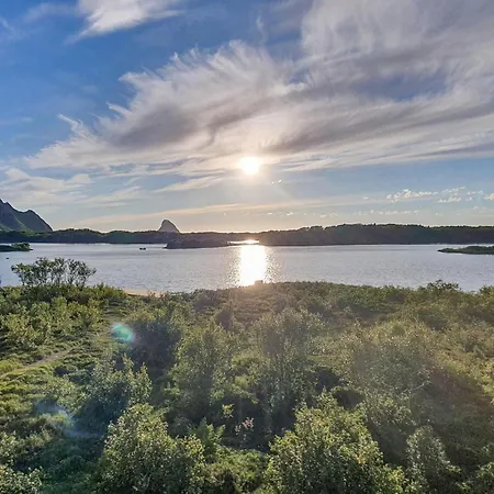 Amazing Home In Bleik With Lake View *